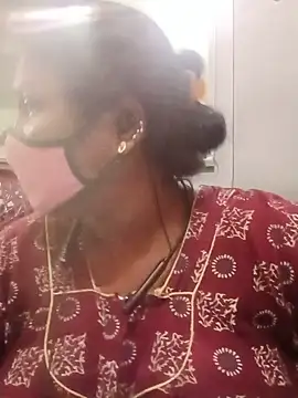tamilkaviya431 online show from June 14, 5:31 am