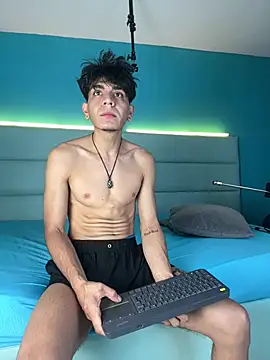 abrilandjulian online show from February 21, 11:44 am