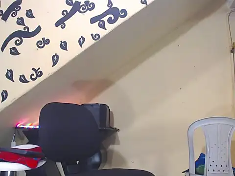 Snapshot of Jhon_malo chatting on February 25, 8:51 pm Jhon malo online show from February 25, 8:51 pm