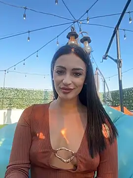 VictoriaLanes online show from July 15, 4:18 am
