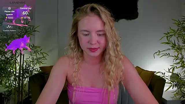 Linda  Bloom online show from July 26, 12:41 am