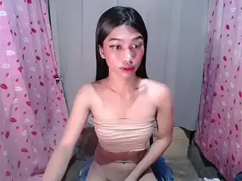 Snapshot of katrina_bigcock69 chatting on March 25, 8:04 pm katrina bigcock69 online show from March 25, 8:04 pm