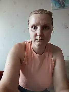 SusanGold9211 online show from July 28, 9:26 am