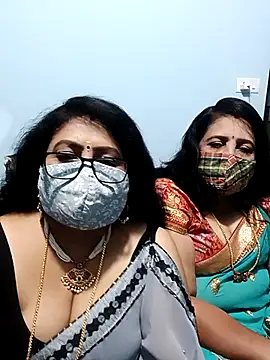 Snapshot of Kannadasexywifes chatting on May 12, 2:25 pm Kannadasexywifes online show from May 12, 2:25 pm