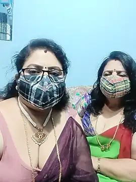 Snapshot of Kannadasexywifes chatting on May 21, 1:51 pm Kannadasexywifes online show from May 21, 1:51 pm