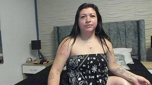 Ayleen Miller online show from February 18, 2:24 pm