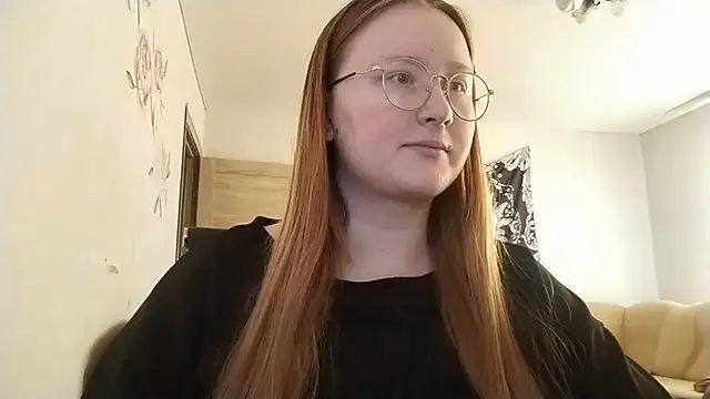 AnikaLipps online show from April 30, 11:49 am