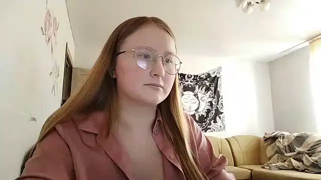 AnikaLipps online show from June 12, 11:53 am