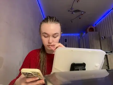 melissashineee online show from March 5, 8:21 am