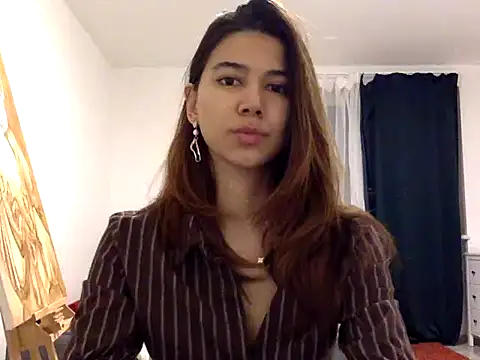 KiraVixenSweet online show from February 16, 11:12 pm