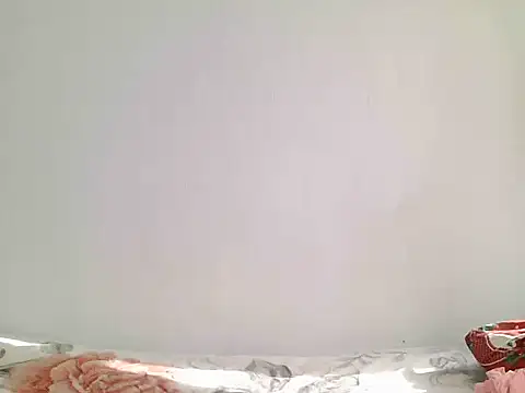 Darkbeauty27 online show from March 1, 2:30 pm