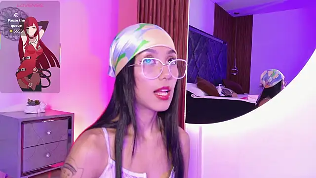 LunaVelour13 online show from February 21, 3:18 am