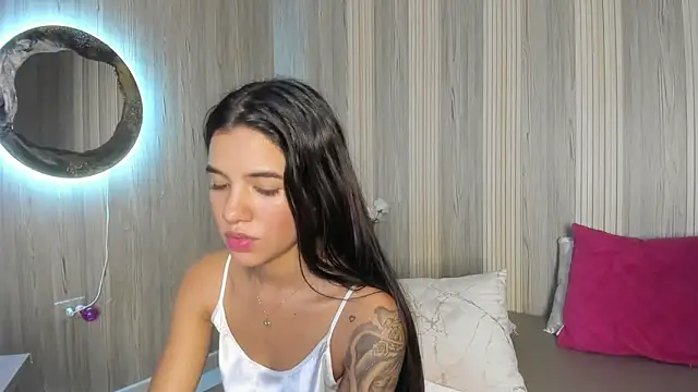 Isabellaa Rosee online show from June 14, 2:24 am