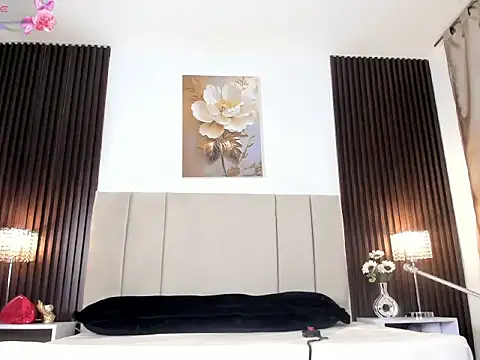  MiLa Dyva online show from February 25, 3:54 pm