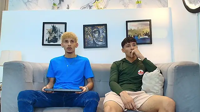 Snapshot of YOUNG_BOYS_HELL chatting on May 28, 1:36 am YOUNG BOYS HELL online show from May 28, 1:36 am