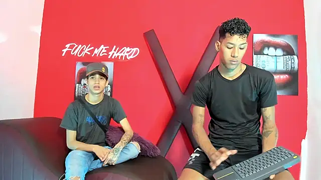 GREEN BOYS online show from March 5, 8:32 am