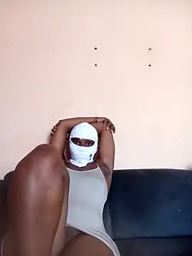 BlackPeach online show from March 24, 10:42 am