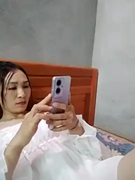 Thobaby112 online show from May 18, 4:07 am