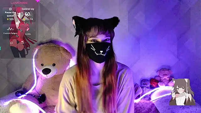 llonaMask online show from March 15, 3:40 pm