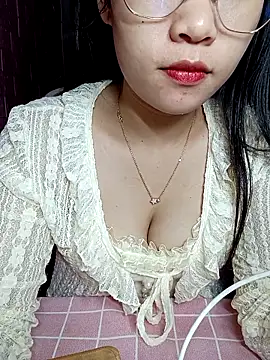 Eye-squirt online show from March 12, 3:40 pm