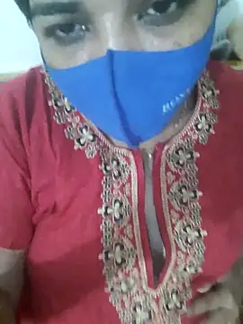 Snapshot of Tamil_Luckly_girl chatting on May 26, 6:37 pm Tamil Luckly girl online show from May 26, 6:37 pm