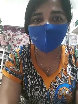 Snapshot of Tamil_Luckly_girl chatting on June 10, 2:27 pm Tamil Luckly girl online show from June 10, 2:27 pm