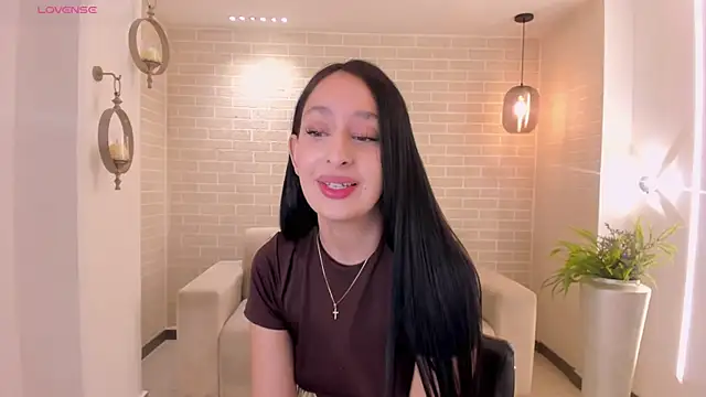 AmaraDivine online show from June 13, 11:52 am