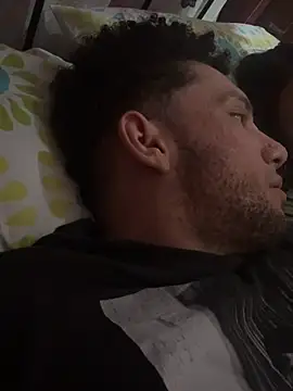 Valentinacouple online show from March 1, 9:06 pm