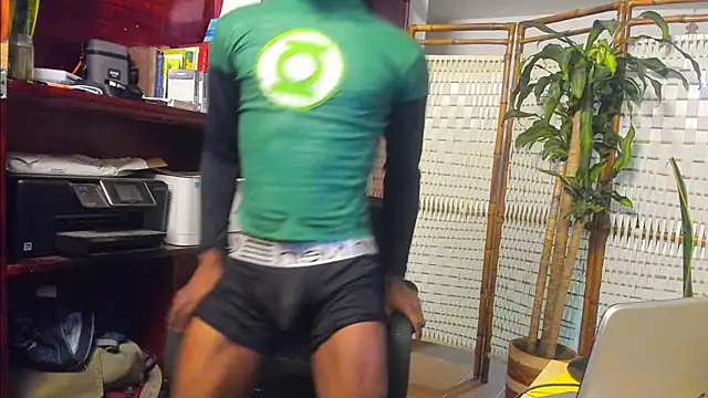 Snapshot of Mashall_lee chatting on March 26, 12:28 am Mashall lee online show from March 26, 12:28 am