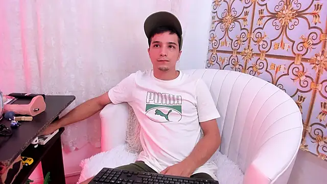 bad boy cum  online show from May 7, 9:09 pm