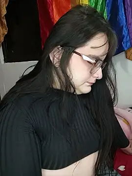 daphneev online show from July 15, 1:22 am