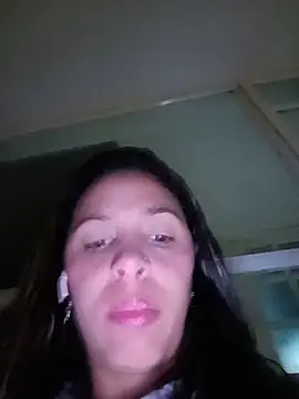 kiki milu online show from June 7, 1:43 am