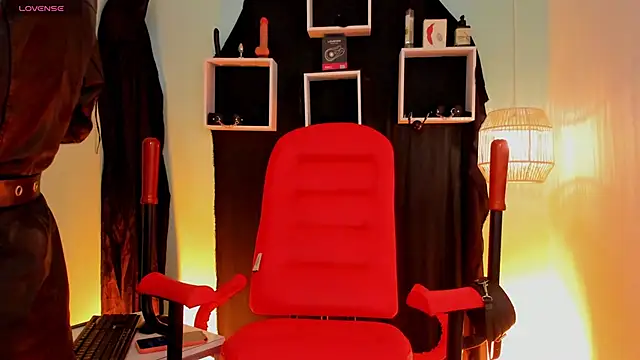 Maximoking26 online show from June 16, 3:09 am