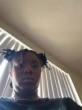 ShortcakeMochaa online show from February 17, 7:09 pm