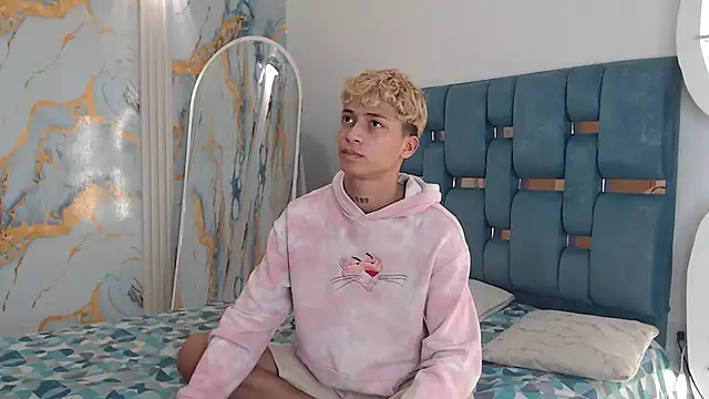 GOLD BOYS online show from April 15, 5:25 am