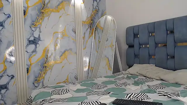 GOLD BOYS online show from April 25, 1:25 pm