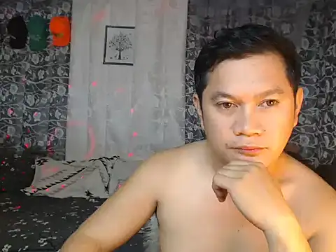 Snapshot of adorableasianboy69 chatting on March 12, 12:39 am adorableasianboy69 online show from March 12, 12:39 am
