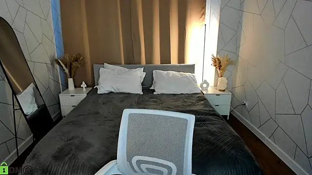 luna c0ra online show from March 5, 1:12 am