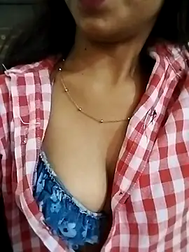 Miss Anamika   online show from March 15, 10:10 am