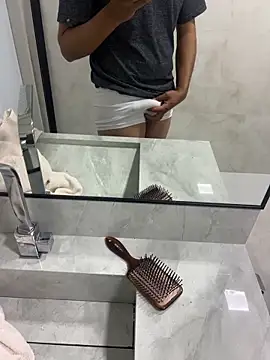 twink231 online show from June 22, 2:13 am