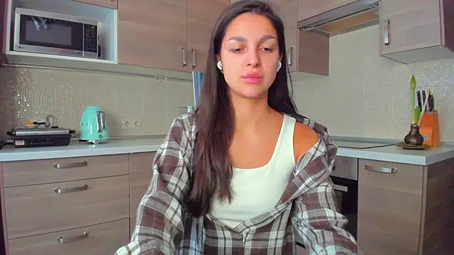 AngelGabe online show from February 27, 9:31 am