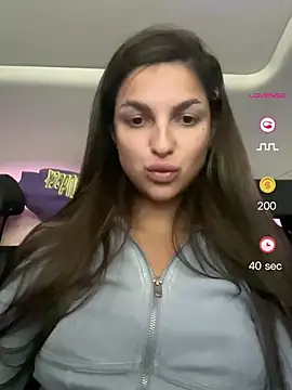 Snapshot of AngelGabe chatting on May 28, 12:46 pm AngelGabe online show from May 28, 12:46 pm