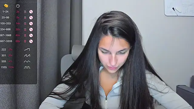 Snapshot of AngelGabe chatting on June 18, 8:03 am AngelGabe online show from June 18, 8:03 am