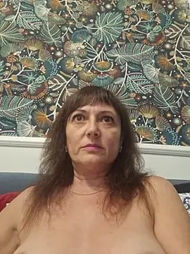Snapshot of SaraGina chatting on July 22, 9:39 pm SaraGina online show from July 22, 9:39 pm