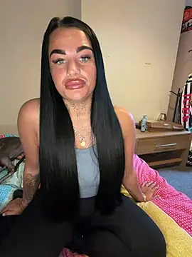 Darkfantisyx online show from February 19, 4:03 pm