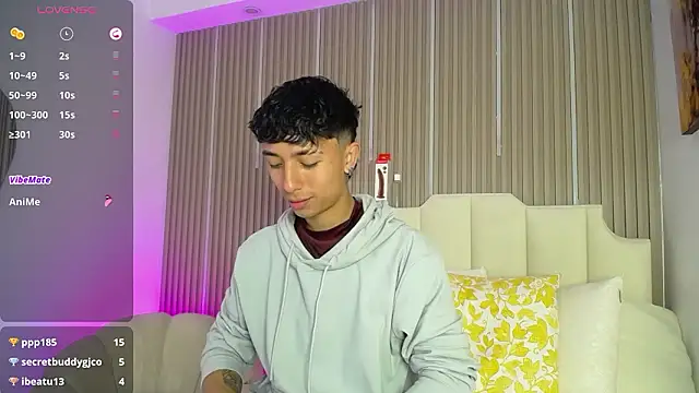 Aiden Rivers  online show from February 24, 12:25 pm