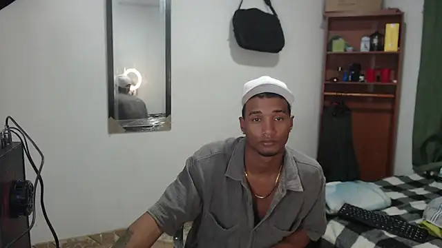 Dani-brown online show from May 19, 12:49 am