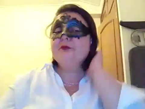 Snapshot of Nikisworld chatting on April 22, 8:54 pm Nikisworld online show from April 22, 8:54 pm