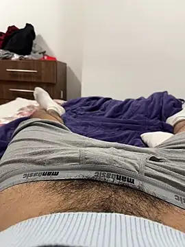 idhemo online show from February 19, 7:10 pm