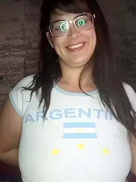 Snapshot of Tuputita11099 chatting on June 18, 7:40 pm Tuputita11099 online show from June 18, 7:40 pm